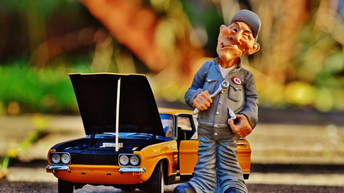 Wrong Fuel Doctors van parked in Paddington, busting common misfuelling myths.